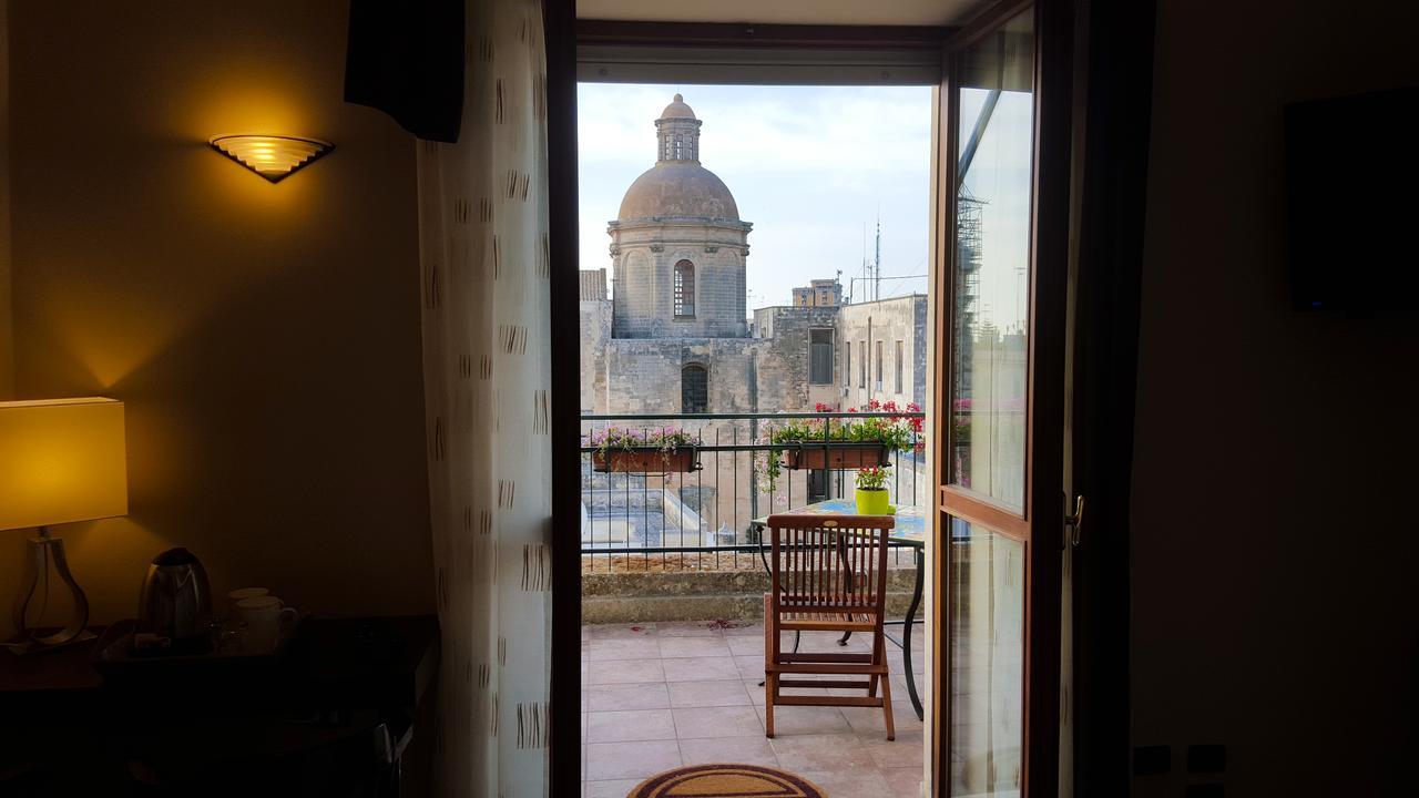 莱切Attico Barocco住宿加早餐旅馆 外观 照片